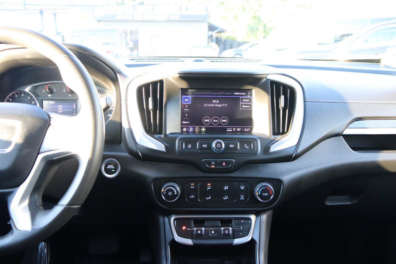 Used 2024 GMC Terrain SLE AWD/4WD image 19