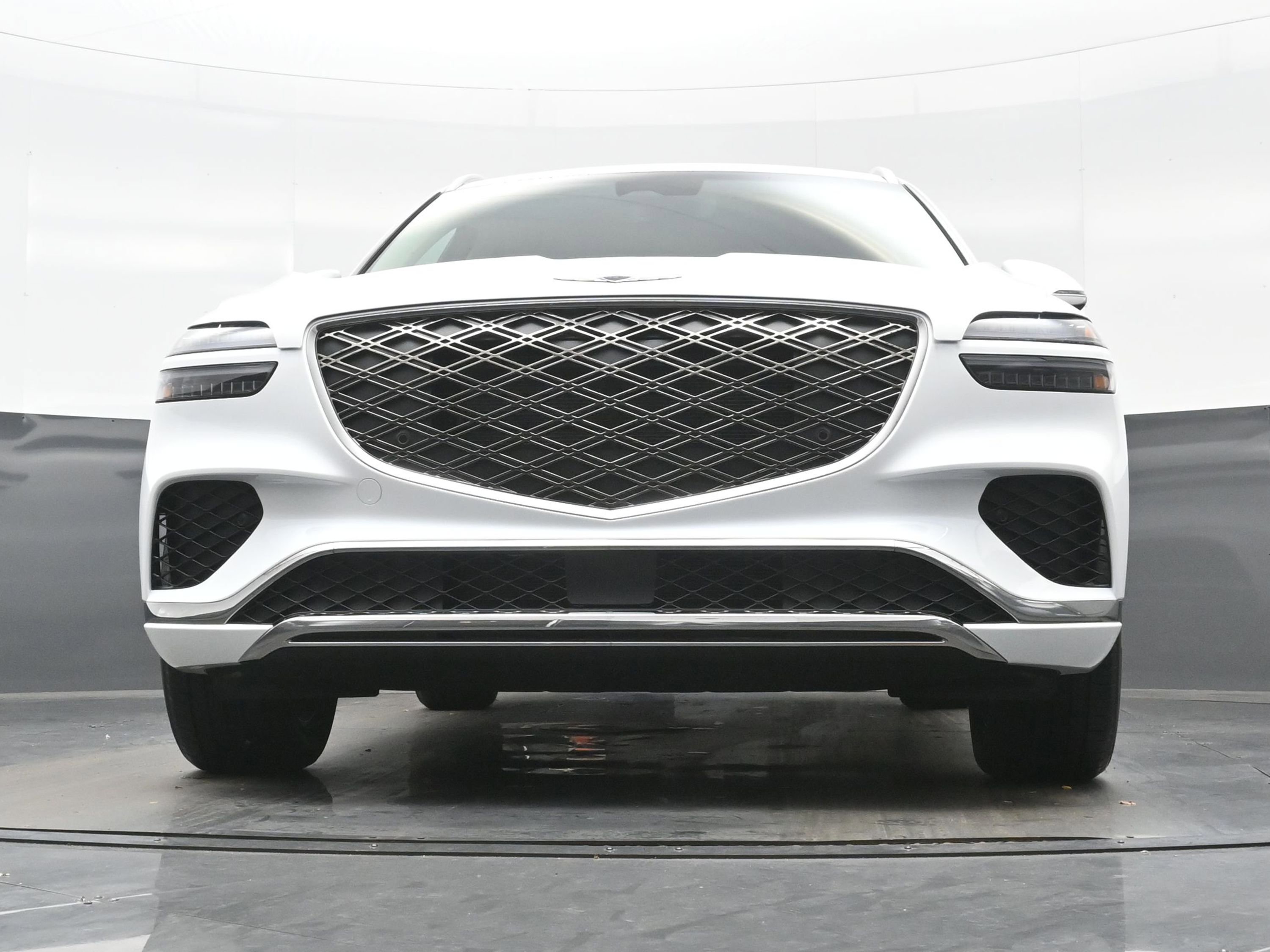 New 2026 Genesis GV70 2.5T Select image 12