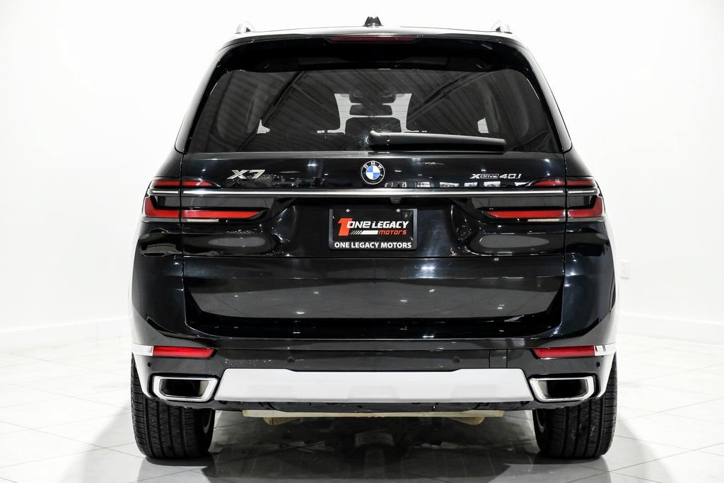 Used 2024 BMW X7 xDrive40i AWD/4WD image 8