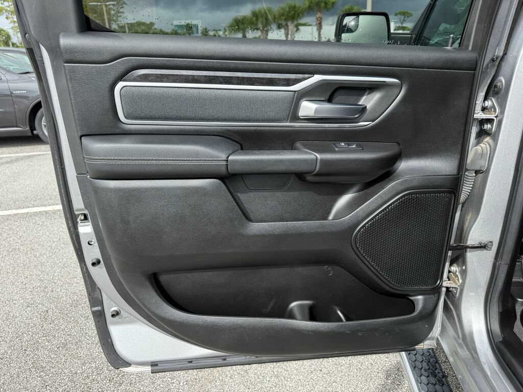 Used 2022 RAM 1500 Big Horn AWD/4WD image 9