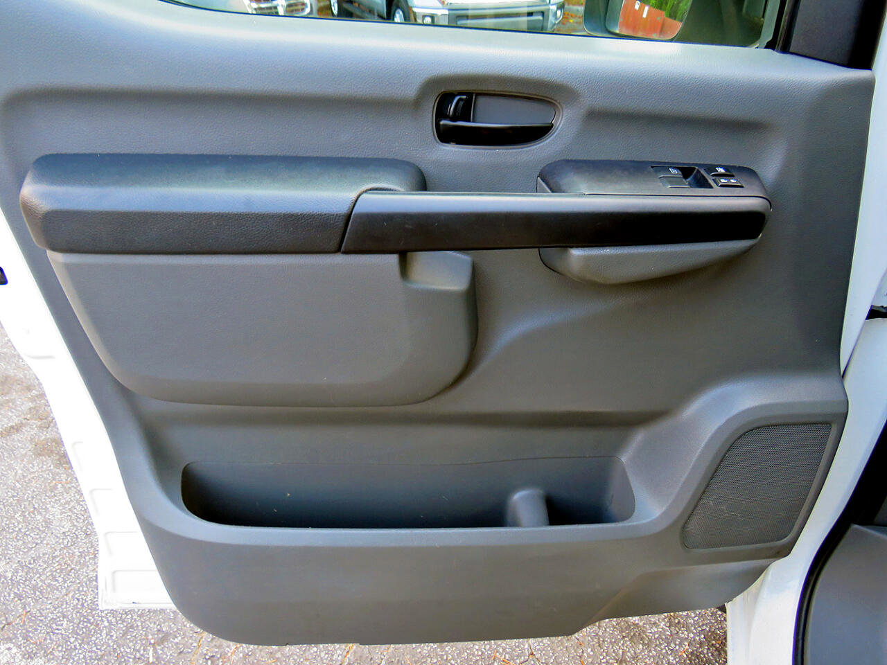 Used 2018 Nissan NV 1500 S w/ Rear Door Glass Package image 16