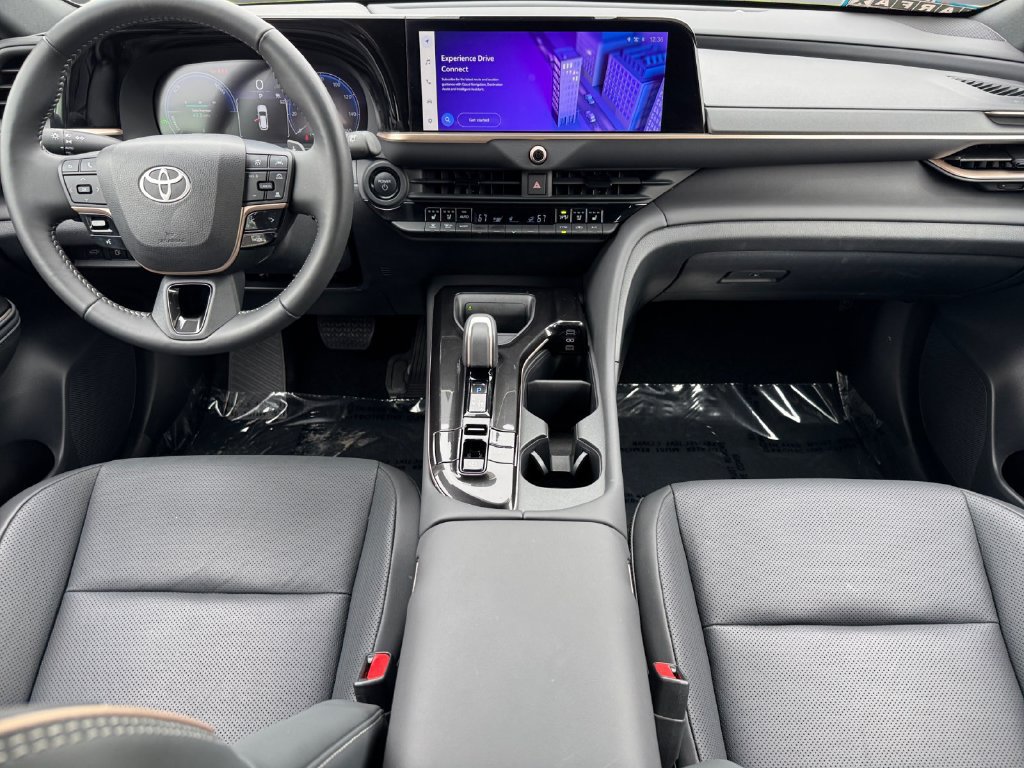 Certified 2026 Toyota Crown Signia AWD/4WD image 12