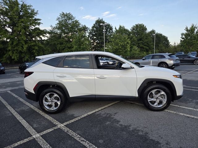 Used 2024 Hyundai Tucson SE AWD/4WD image 4