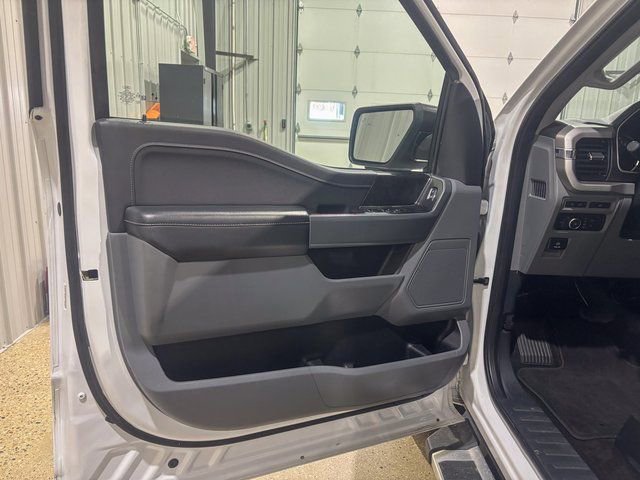 Used 2022 Ford F150 XLT w/ Equipment Group 302A High image 10