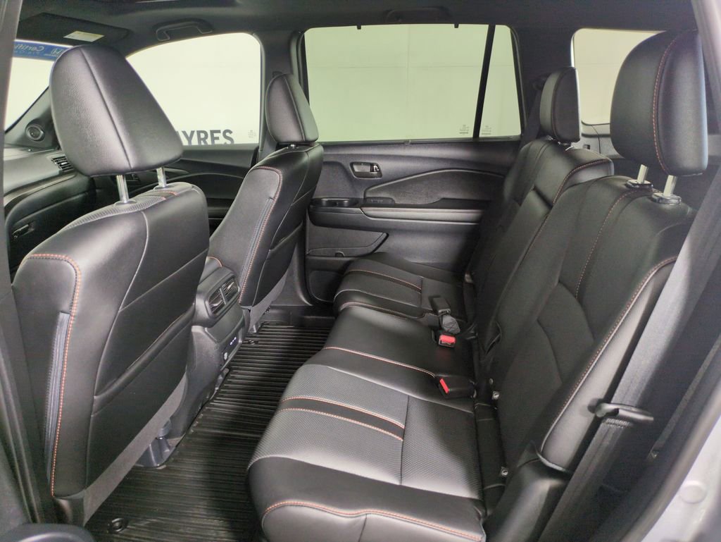 Used 2024 Honda Passport TrailSport image 29