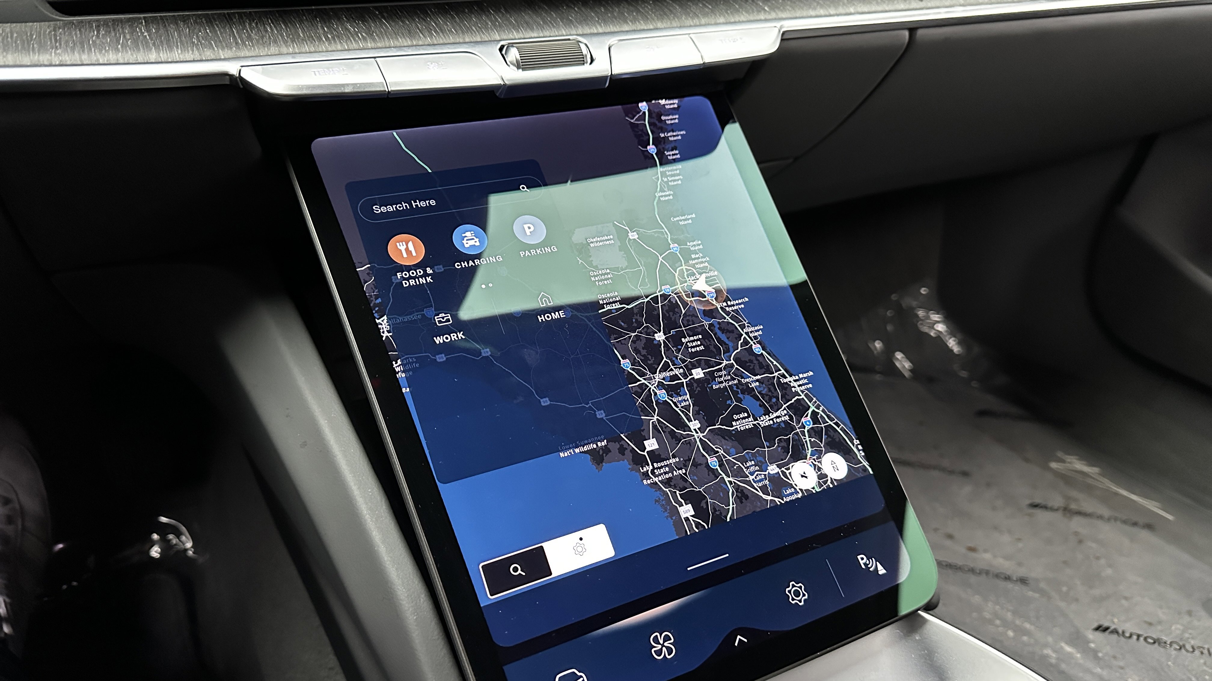 Used 2025 Lucid Air Pure image 5