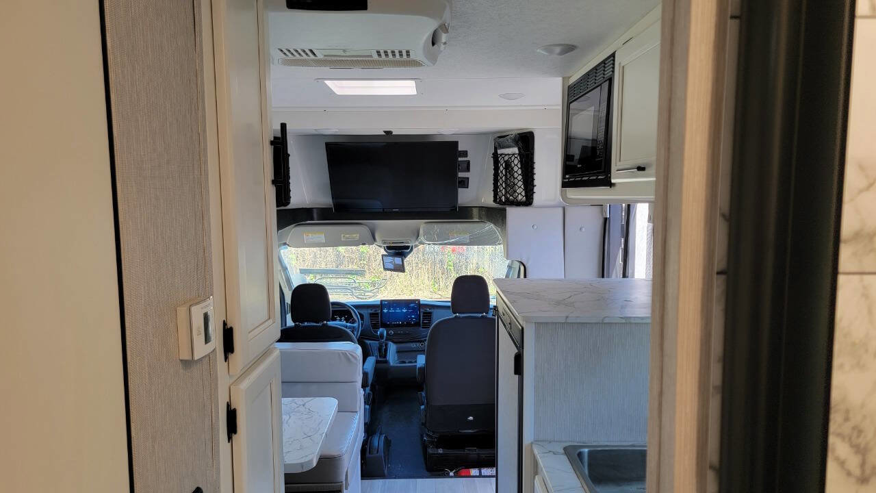 Used 2022 Ford Transit 350 350 HD AWD 2dr 156 in. WB DRW w/ Motorhome Prep Package image 21