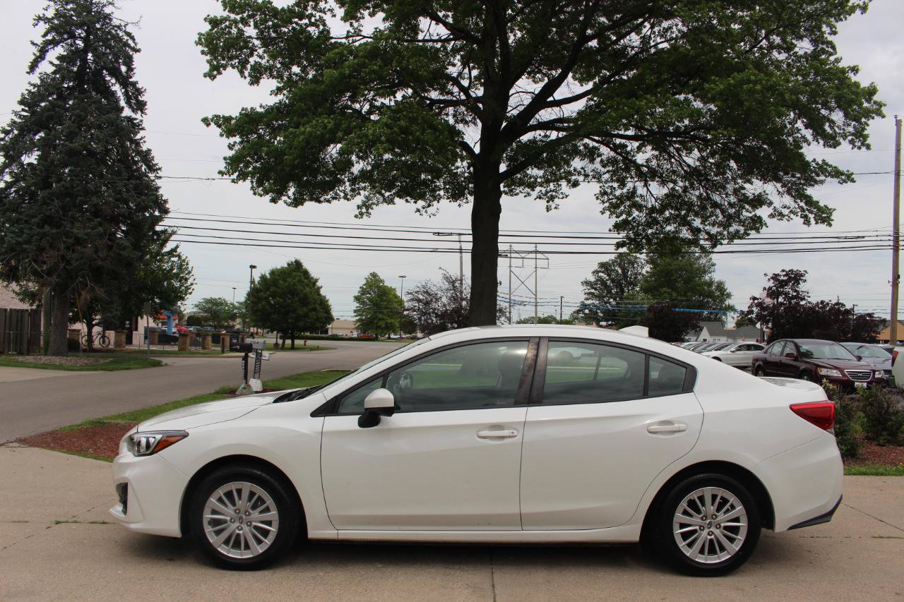 Used 2017 Subaru Impreza 2.0i Premium AWD/4WD image 6
