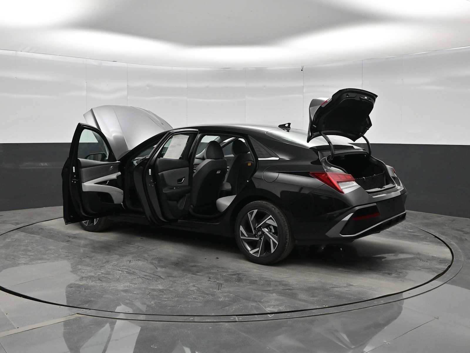 New 2026 Hyundai Elantra Limited FWD image 46