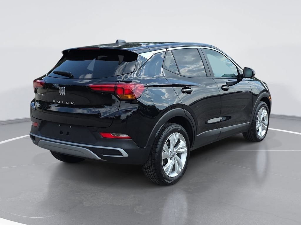 Used 2024 Buick Encore GX Preferred FWD image 3
