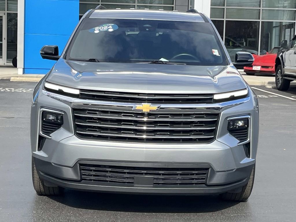 Certified 2024 Chevrolet Traverse LT FWD image 3