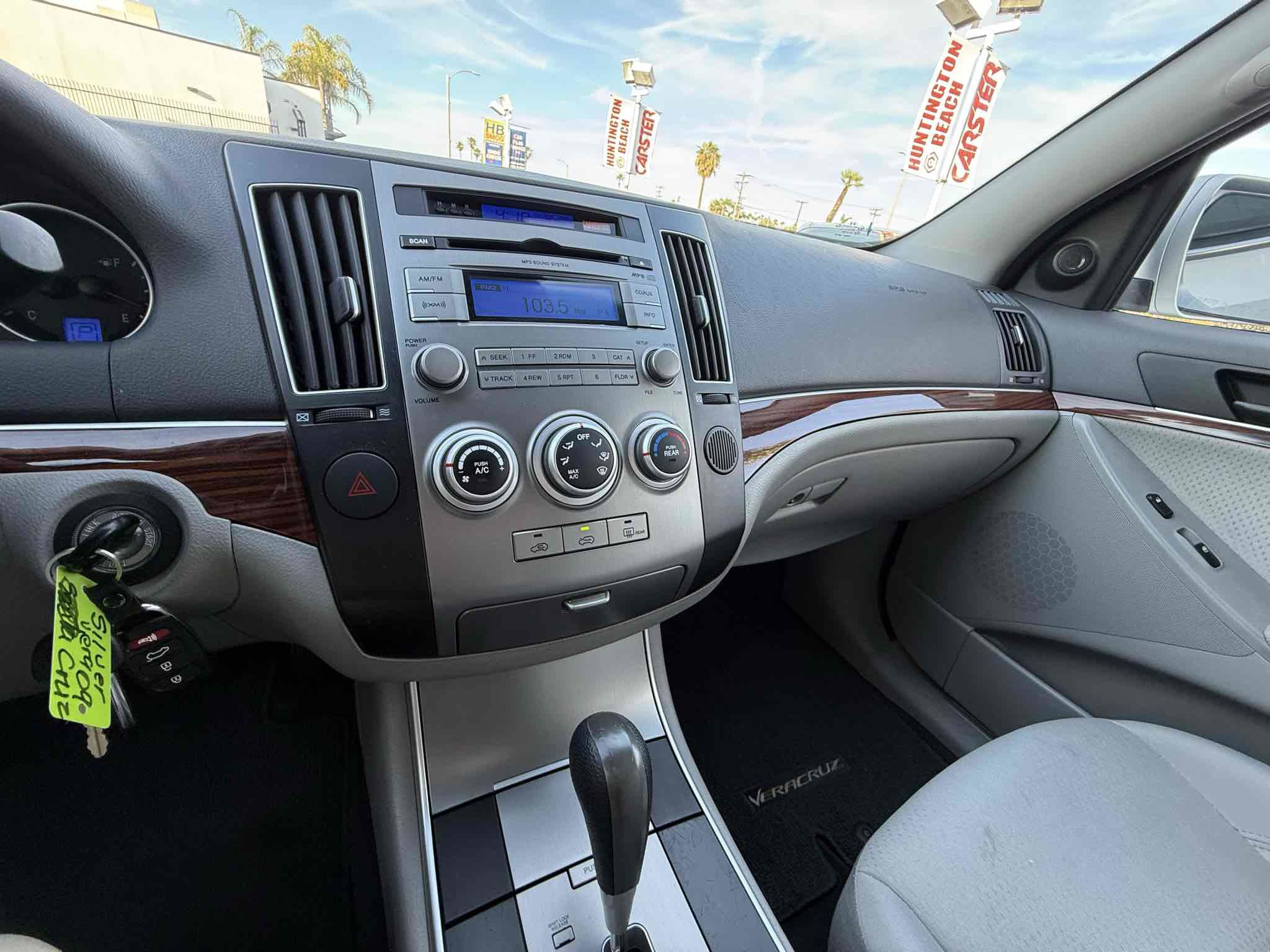 Used 2009 Hyundai Veracruz GLS image 96