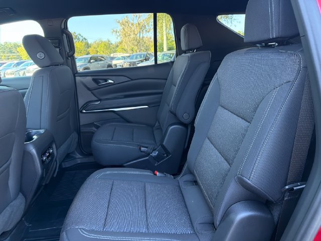 New 2027 Chevrolet Traverse LT w/ Midnight/Sport Edition FWD image 22