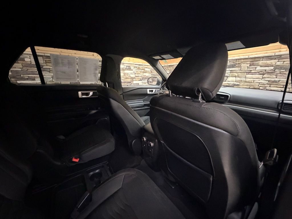 Used 2020 Ford Explorer XLT w/ Comfort Package image 30