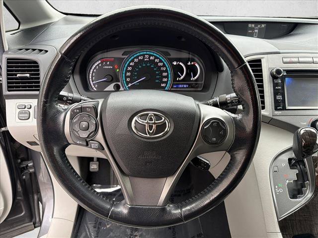 Used 2014 Toyota Venza XLE image 14