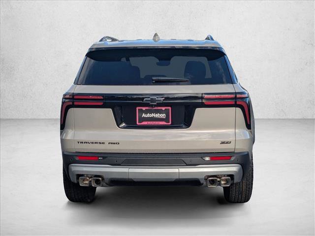 New 2026 Chevrolet Traverse Z71 w/ Enhanced Driving Package image 8