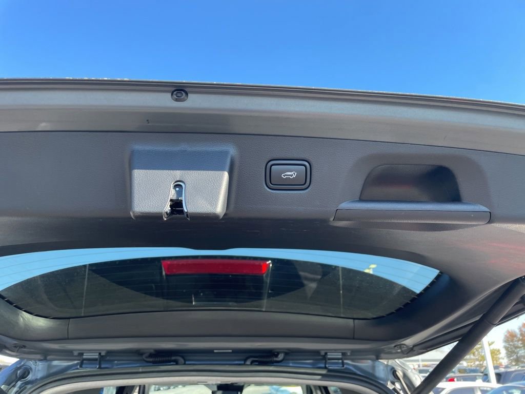 Used 2023 Hyundai Palisade Limited image 39