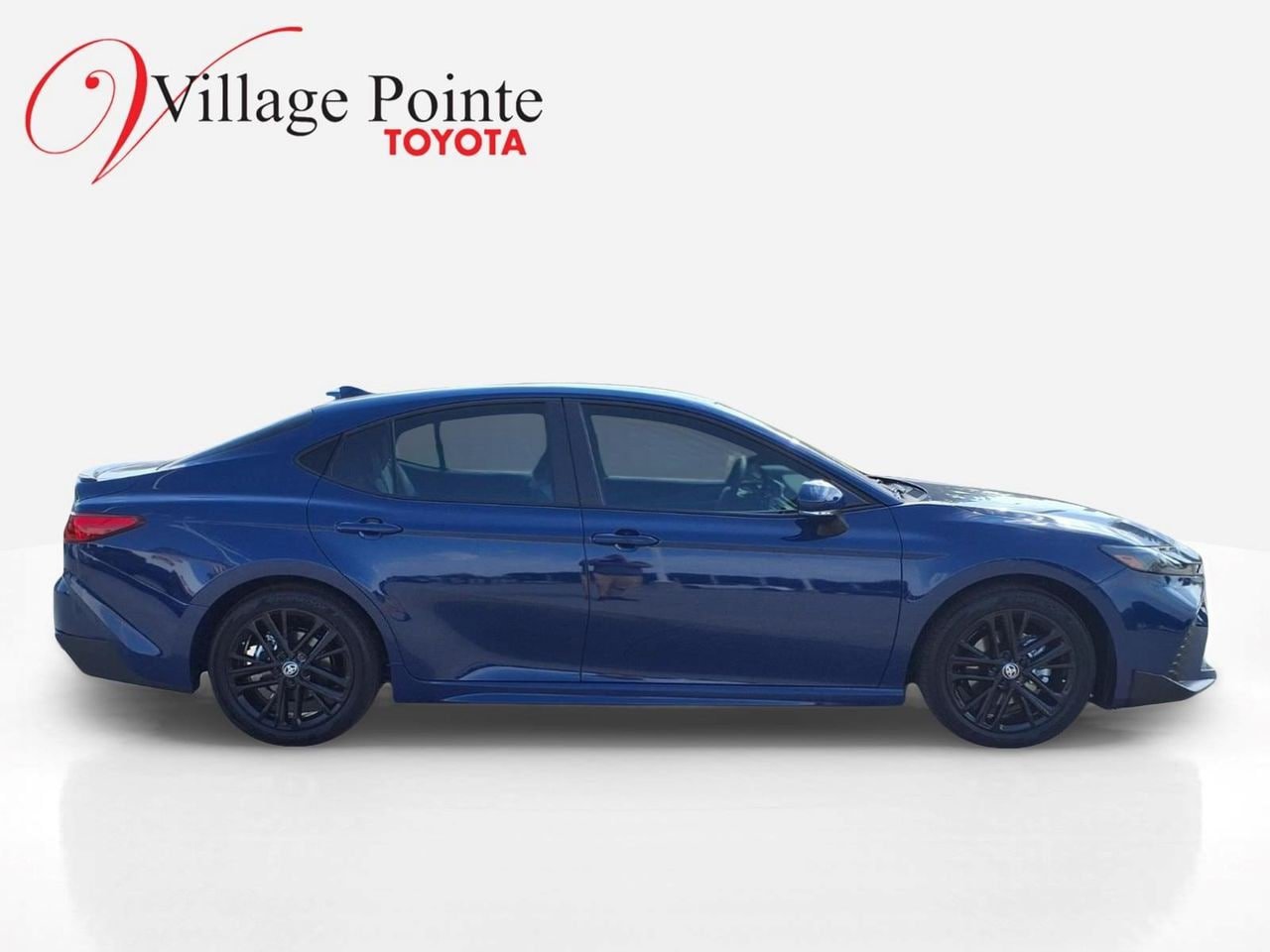 Used 2026 Toyota Camry SE w/ Convenience Package FWD image 6
