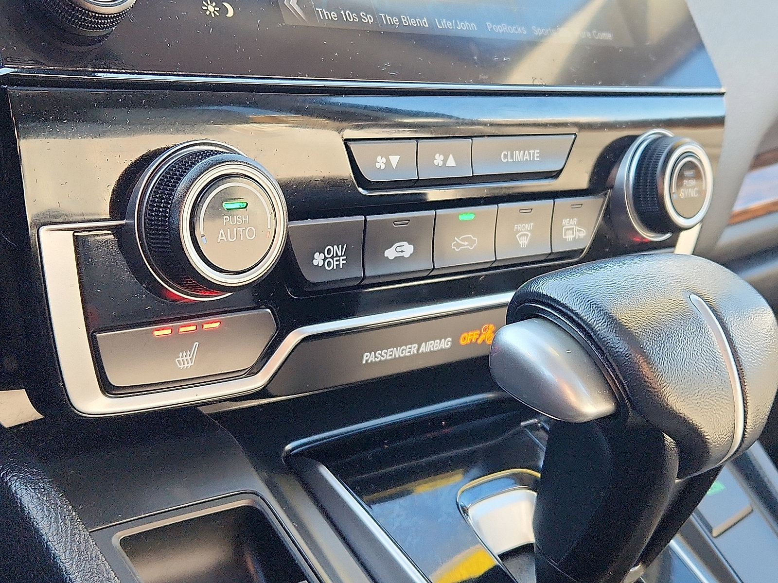 Used 2019 Honda CR-V EX-L image 16