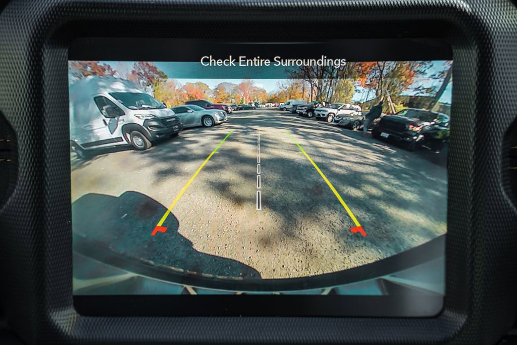 Used 2022 Jeep Wrangler Unlimited Sahara image 35