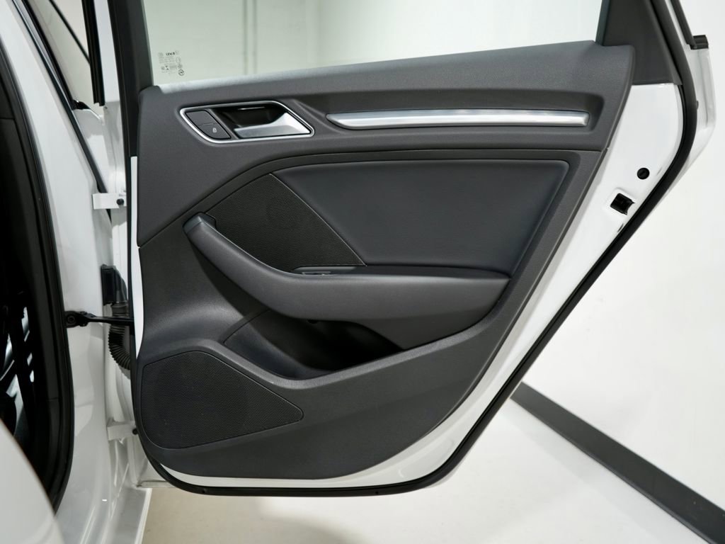 Used 2020 Audi A3 2.0T Premium image 32