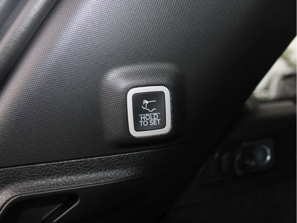 New 2025 Jeep Grand Cherokee Summit image 27