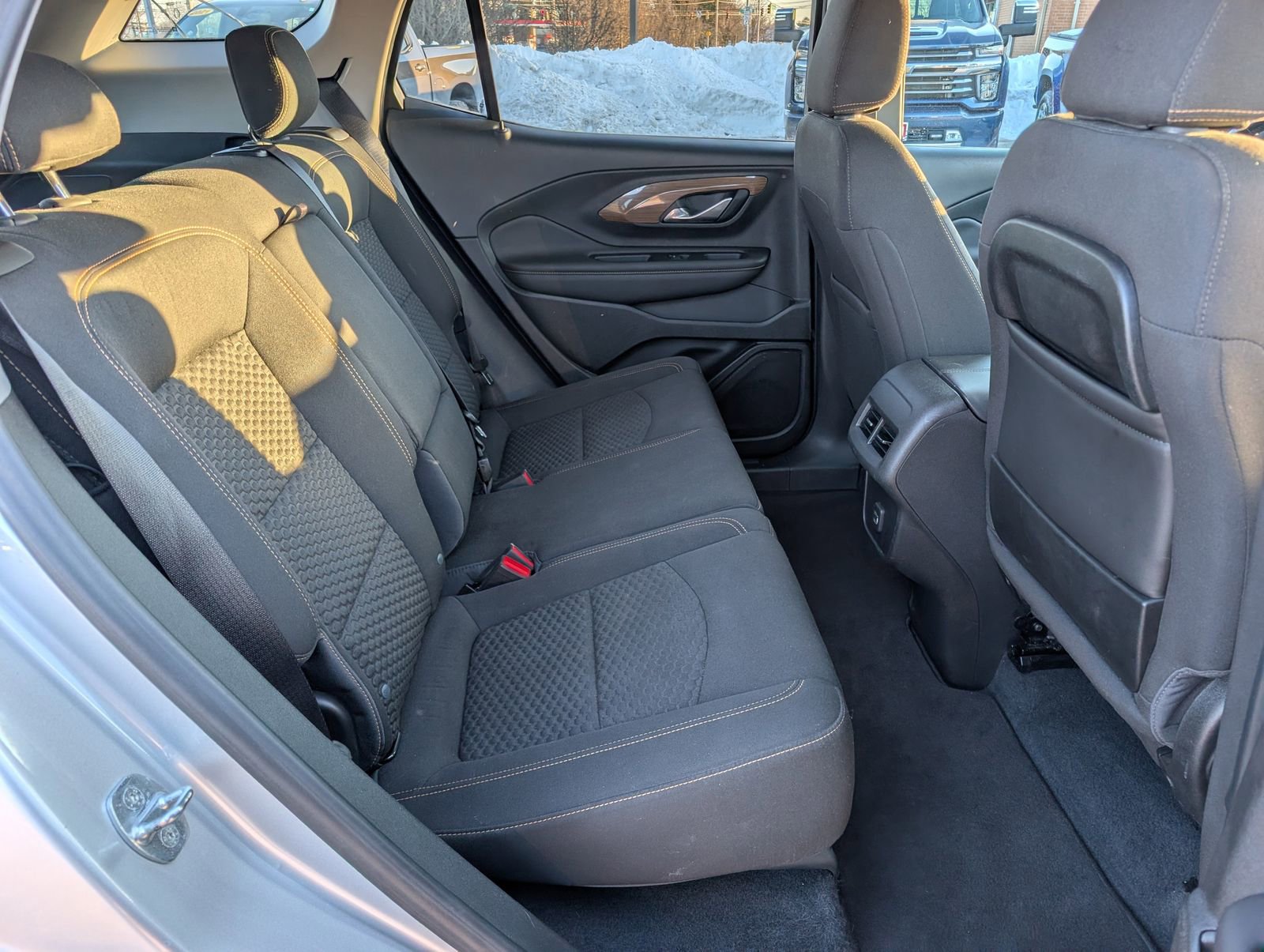 Used 2020 GMC Terrain SLE w/ Driver Convenience Package image 13