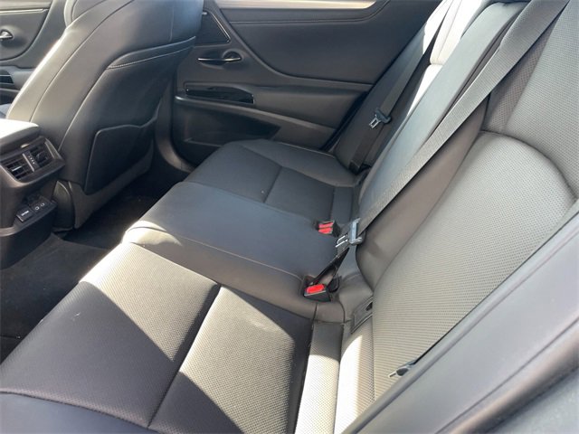 Used 2022 Lexus ES 350 F Sport w/ Accessory Package image 5