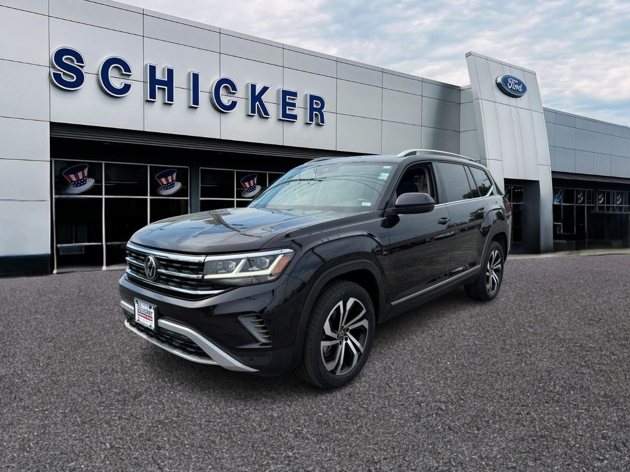 Used 2023 Volkswagen Atlas SEL AWD/4WD image 4