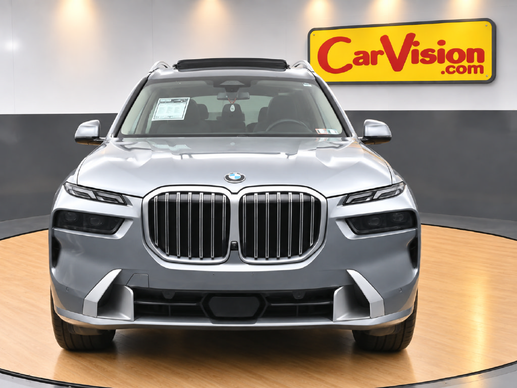Used 2025 BMW X7 xDrive40i AWD/4WD image 5