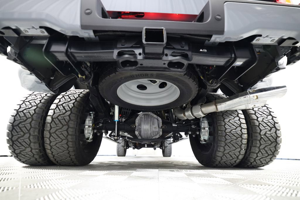 Used 2025 Ford F450 Platinum w/ FX4 Off-Road Package image 59