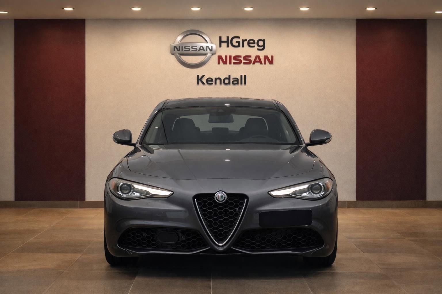 Used 2023 Alfa Romeo Giulia Sprint RWD image 3