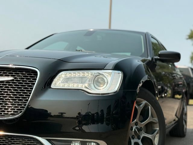 Used 2017 Chrysler 300 Touring w/ Value Package RWD image 44