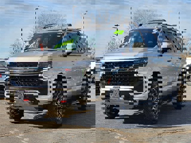 Used 2022 Chevrolet Tahoe Z71 w/ Luxury Package image 4