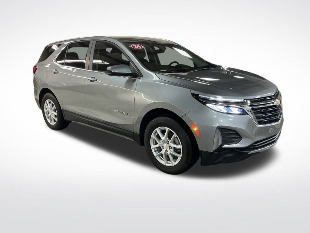Used 2024 Chevrolet Equinox LT image 8