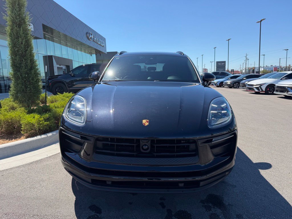 Used 2024 Porsche Macan Turbo AWD/4WD image 3