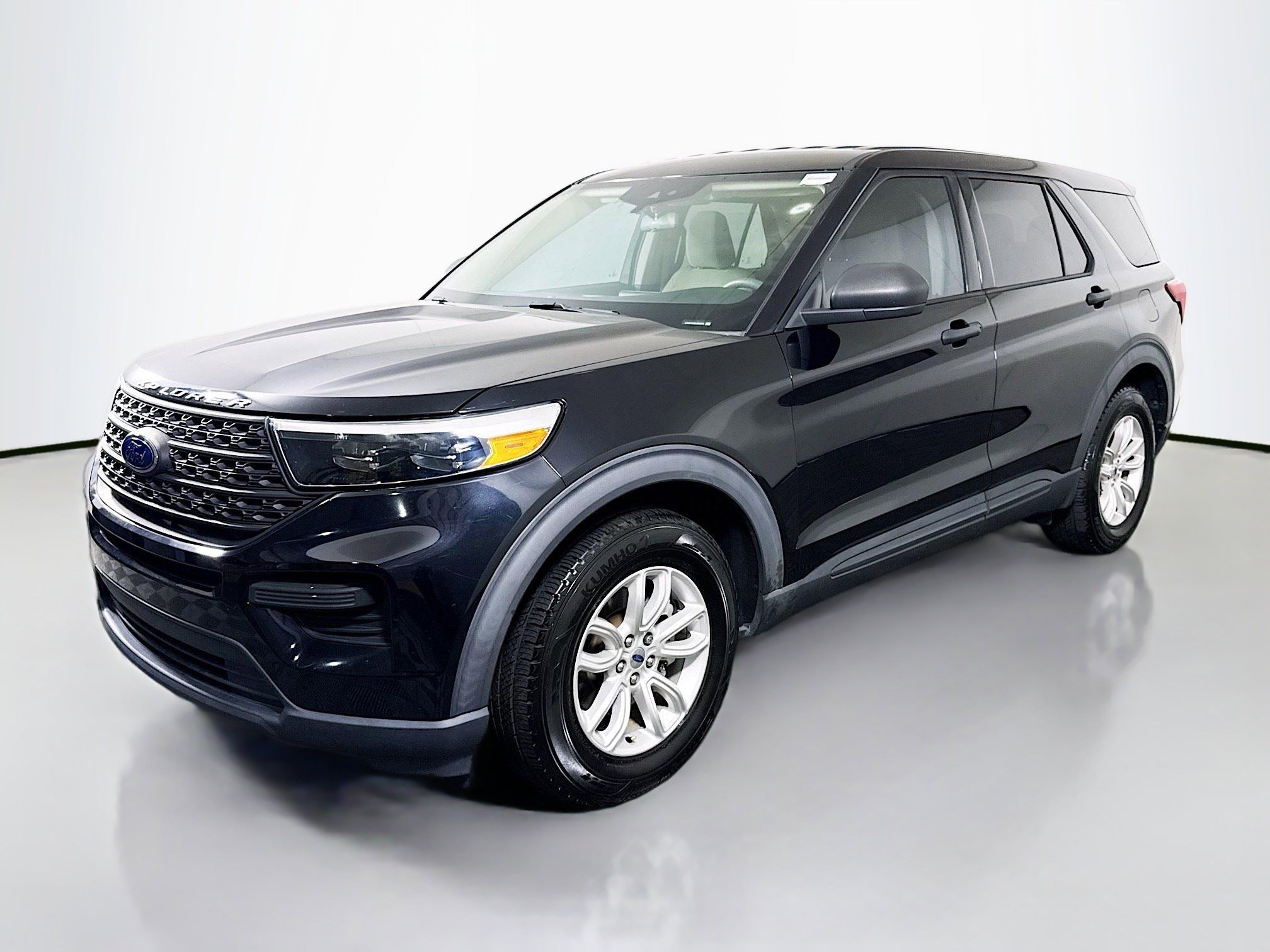Used 2020 Ford Explorer 2WD image 4