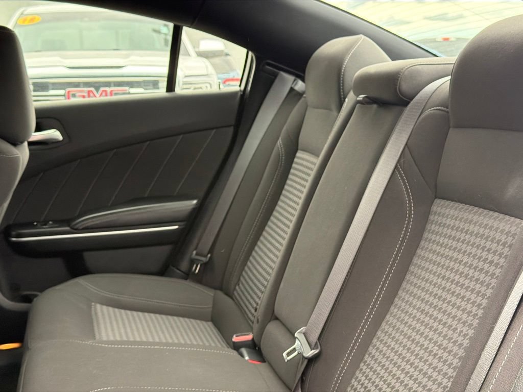 Used 2023 Dodge Charger SXT RWD image 13