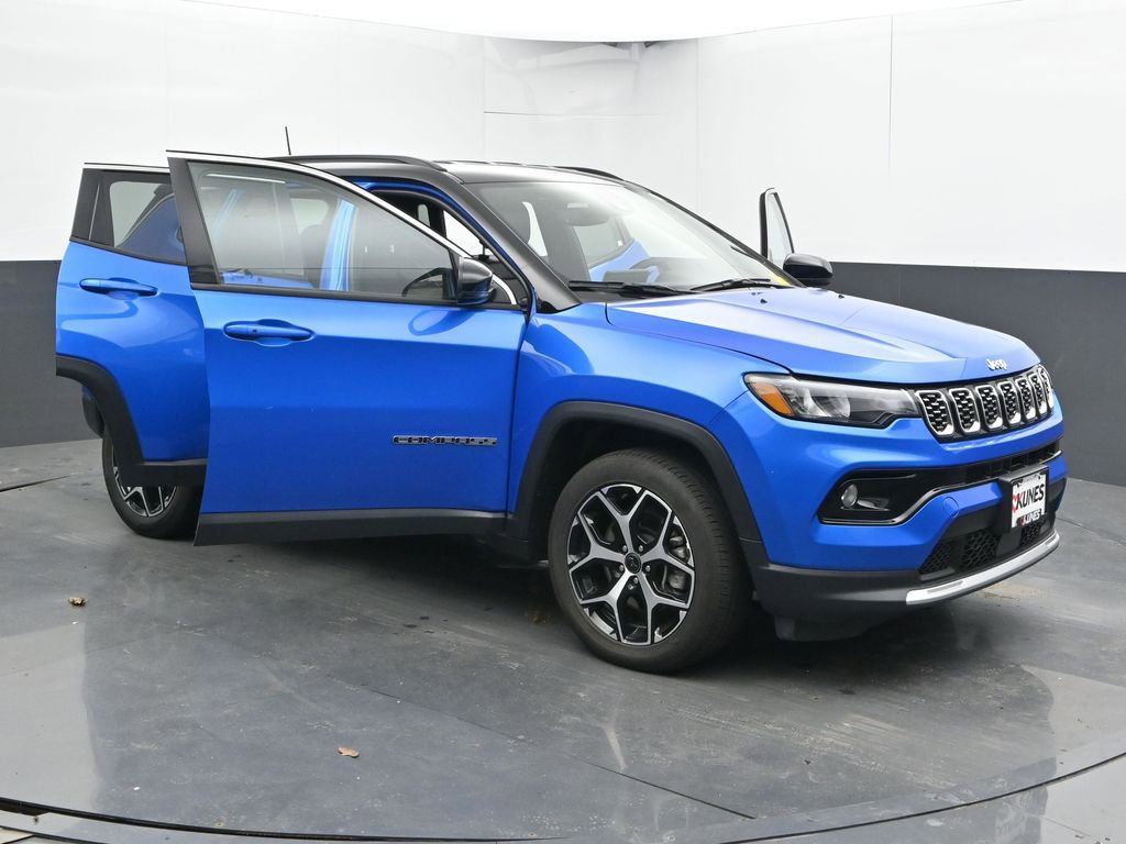 Used 2025 Jeep Compass Limited AWD/4WD image 53