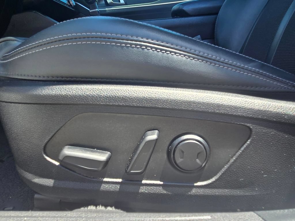 Used 2023 Kia K5 GT-Line FWD image 13