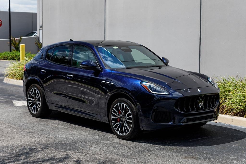 Certified 2023 Maserati Grecale Modena AWD/4WD image 7