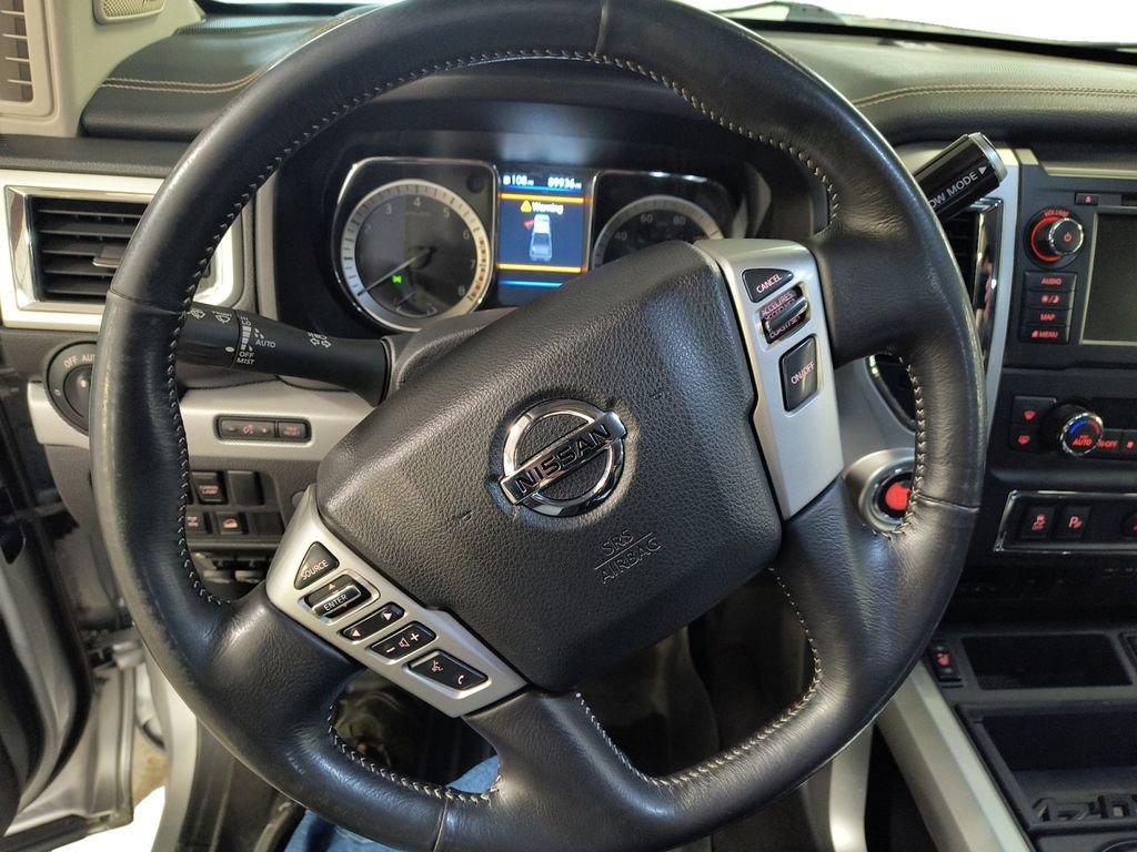 Used 2019 Nissan Titan PRO-4X w/ Pro-4x Convenience Package image 13