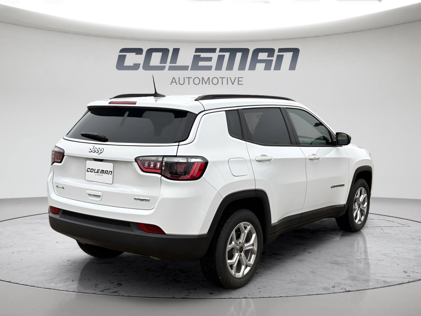 New 2026 Jeep Compass Latitude image 5