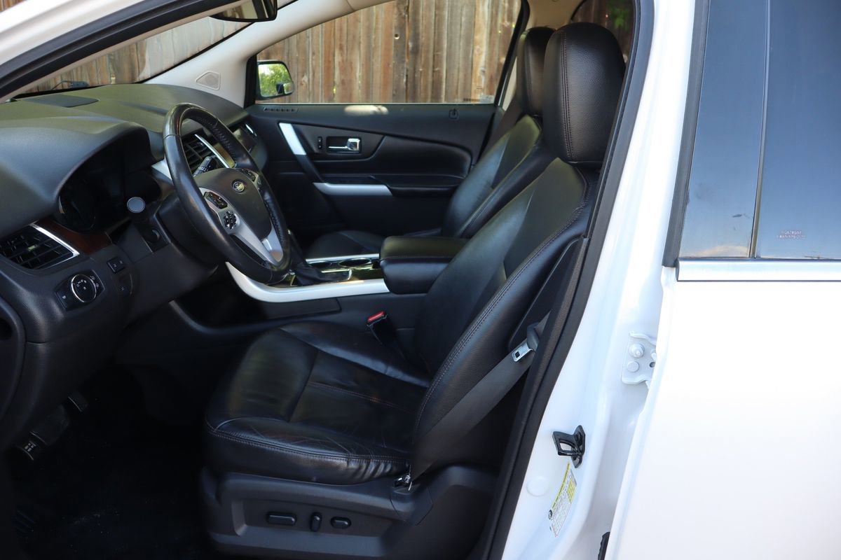 Used 2011 Ford Edge Limited w/ 302A Rapid Spec Order Code AWD/4WD image 19