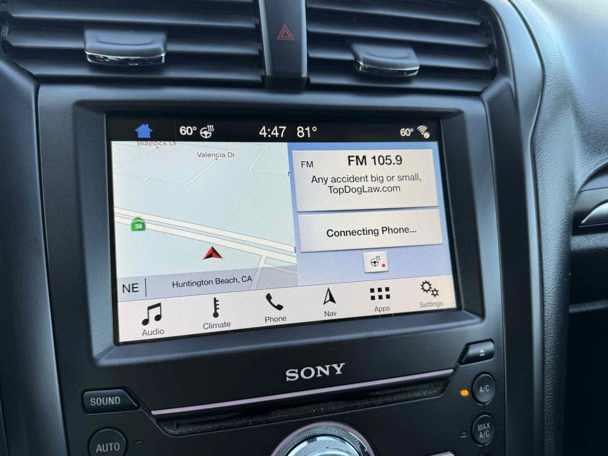 Used 2019 Ford Fusion Energi Titanium FWD image 29