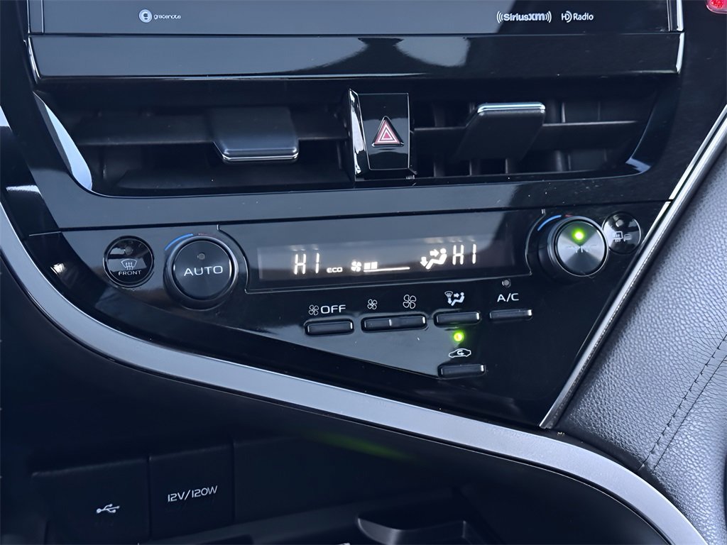 Used 2022 Toyota Camry XSE image 35