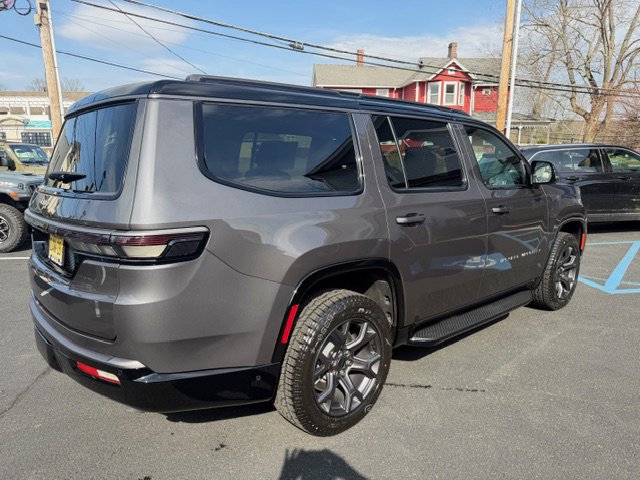 New 2026 Jeep Grand Wagoneer 4WD image 5