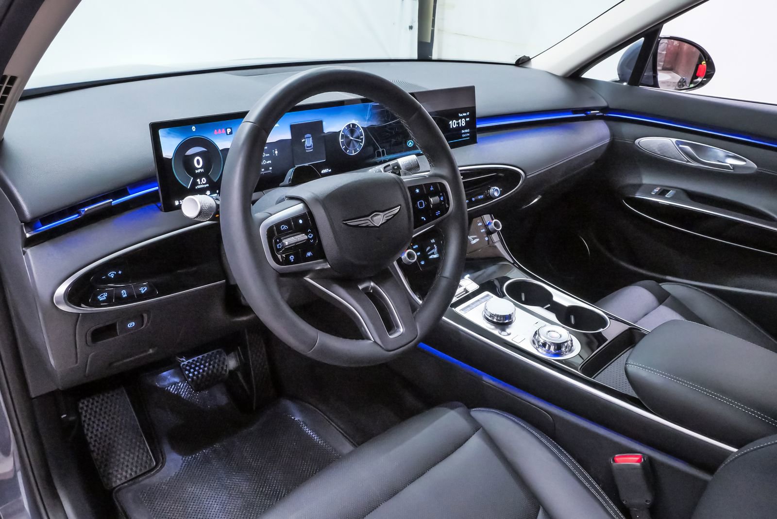 Certified 2026 Genesis GV70 2.5T AWD/4WD image 2
