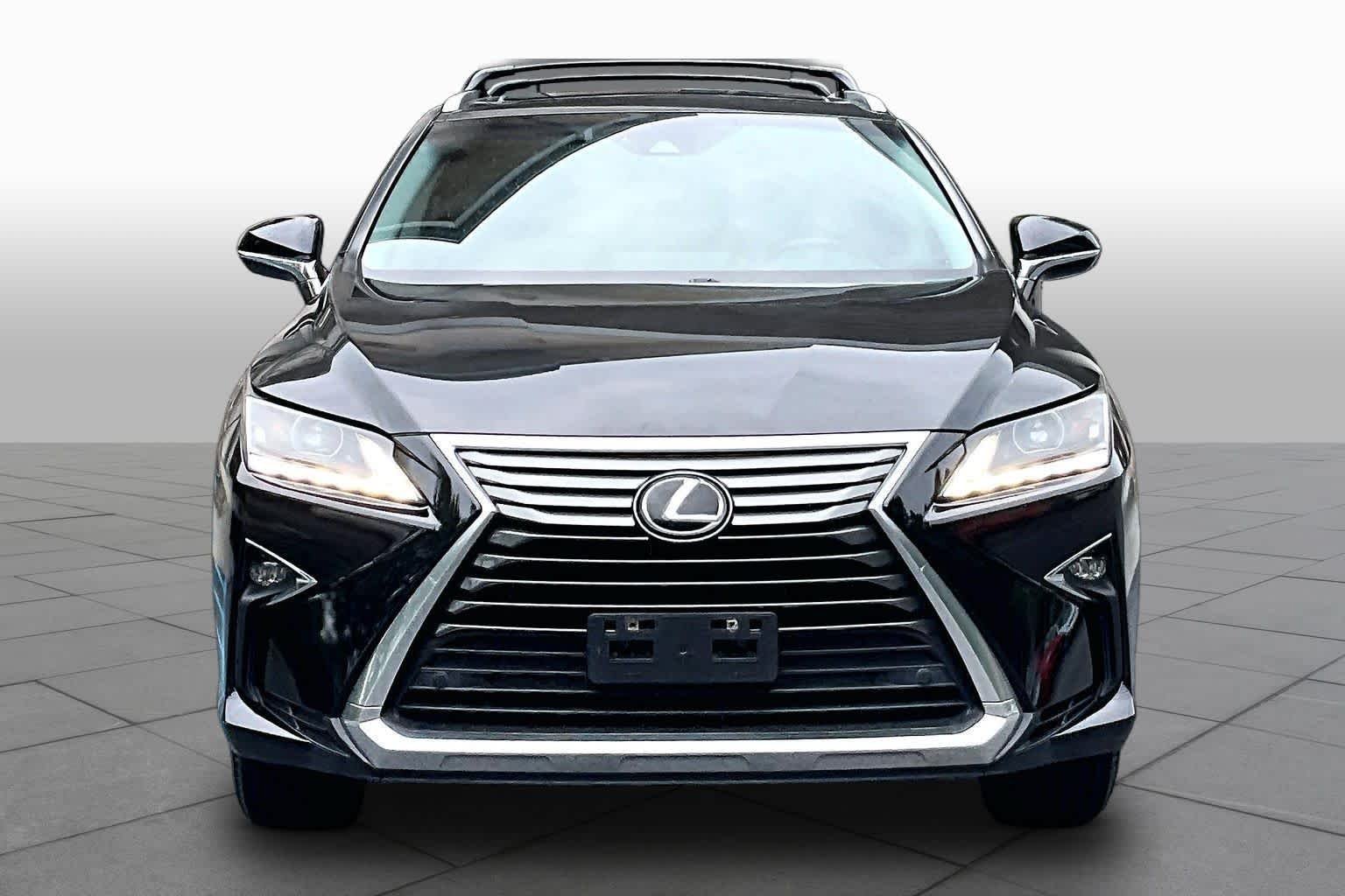 Used 2018 Lexus RX 350 AWD w/ Premium Package image 4