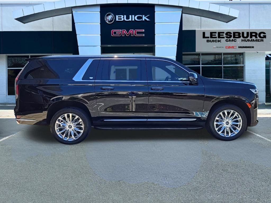 Used 2023 Cadillac Escalade ESV Premium Luxury AWD/4WD image 8